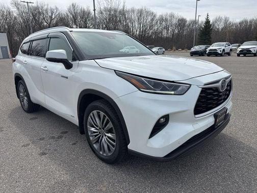 Blizzard Pearl 2021 Toyota Highlander Hybrid Platinum