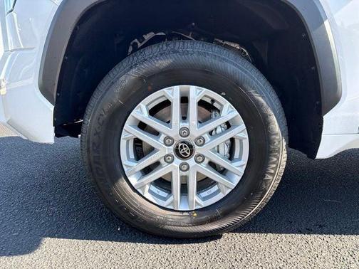 Ice Cap 2026 Toyota Tundra SR5