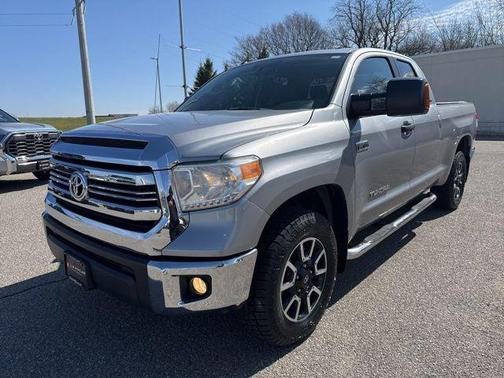 2016 Toyota Tundra SR5