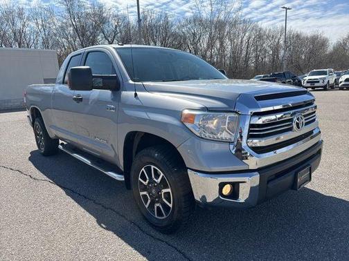 2016 Toyota Tundra SR5