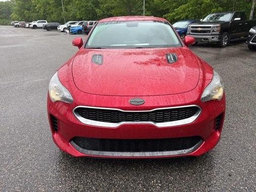 2019 Kia Stinger Base