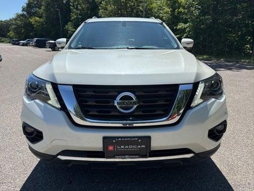 2019 Nissan Pathfinder Platinum
