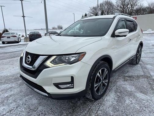 2017 Nissan Rogue SL