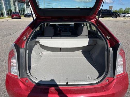 Barcelona Red Metallic 2015 Toyota Prius Two