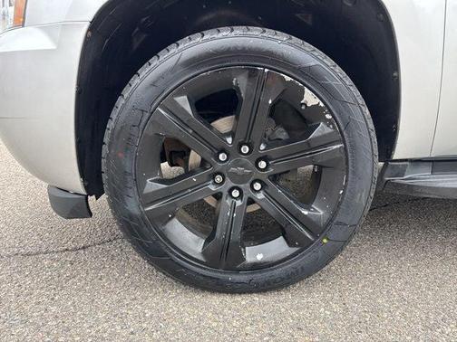 Silver Ice Metallic 2013 Chevrolet Tahoe LT