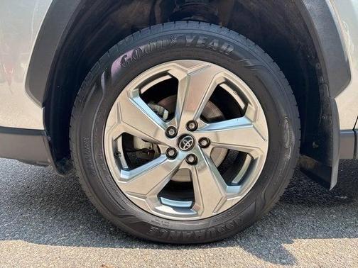 2020 Toyota RAV4 Hybrid Limited