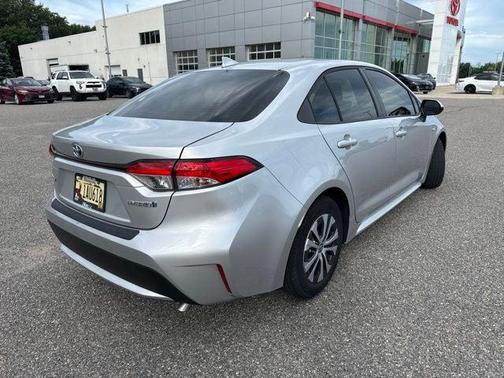 Classic Silver Metallic 2020 Toyota Corolla Hybrid LE