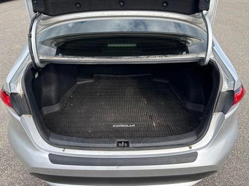 Classic Silver Metallic 2020 Toyota Corolla Hybrid LE