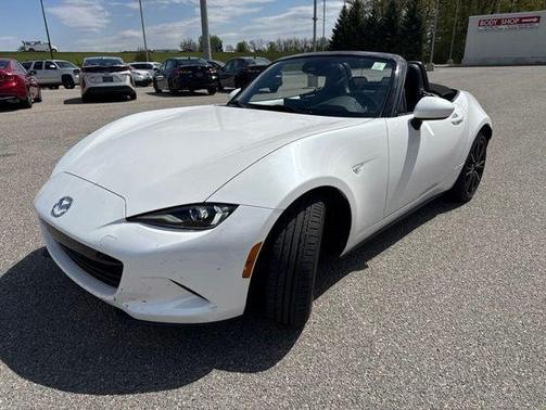 Snowflake White Pearl Mica 2024 Mazda MX-5 Miata Grand Touring
