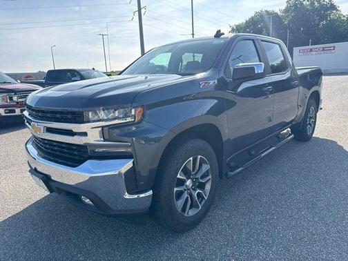 Shadow Gray Metallic 2020 Chevrolet Silverado 1500 LT