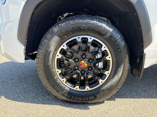 Ice Cap 2026 Toyota Tundra SR5