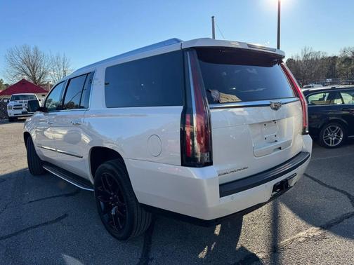 2015 Cadillac Escalade ESV Luxury