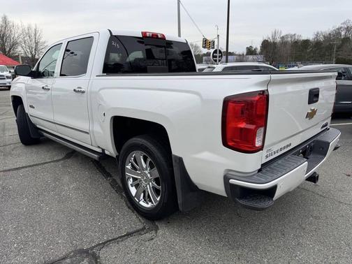 2017 Chevrolet Silverado 1500 High Country