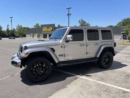 Billet Silver Metallic Clearcoat 2021 Jeep Wrangler Unlimited Sahara