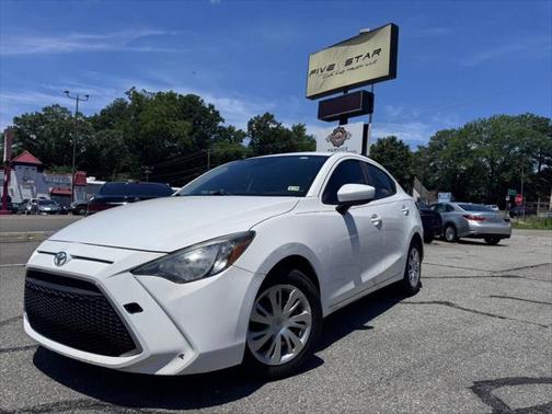2019 Toyota Yaris Sedan L