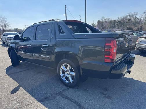 Fairway Metallic 2013 Chevrolet Avalanche LTZ