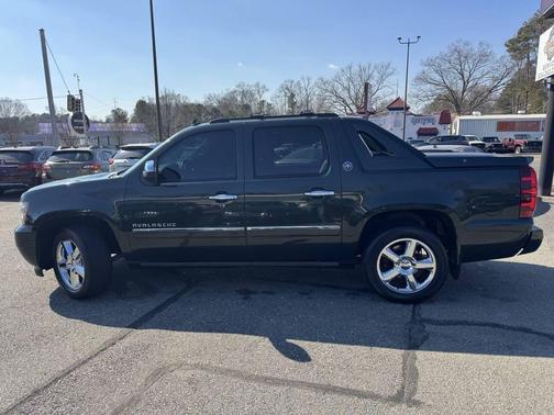 Fairway Metallic 2013 Chevrolet Avalanche LTZ