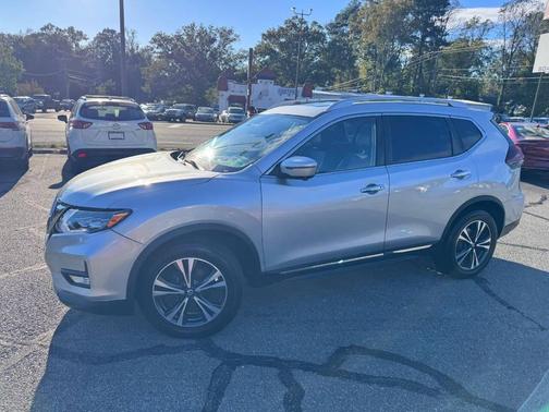 2017 Nissan Rogue SL