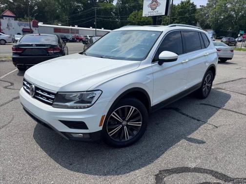 2019 Volkswagen Tiguan 2.0T SE