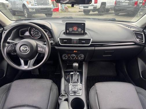 2016 Mazda Mazda3 i Sport