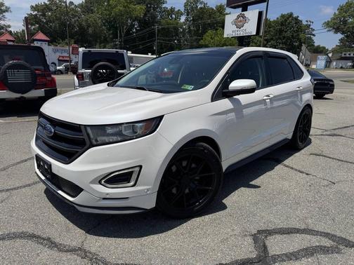 White Platinum Metallic Tri-Coat 2016 Ford Edge Sport