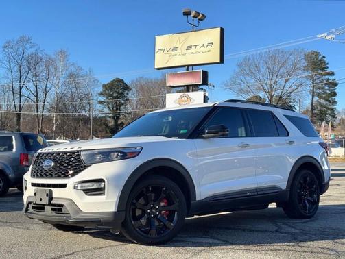 2020 Ford Explorer ST