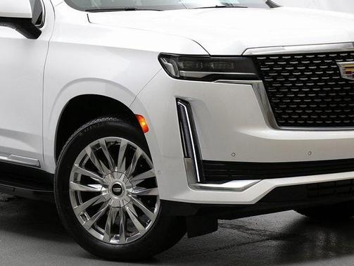 2023 Cadillac Escalade ESV Premium Luxury