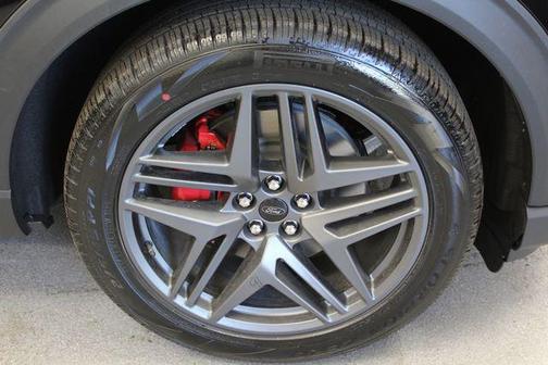 Agate Black Metallic 2026 Ford Explorer ST