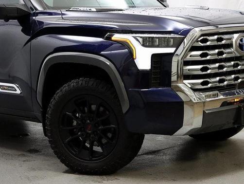 2022 Toyota Tundra Hybrid 1794 Edition