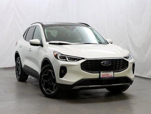 2026 Ford Escape Platinum