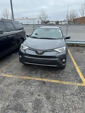 Magnetic Gray Metallic 2018 Toyota RAV4 XLE
