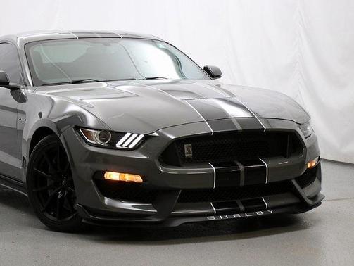 2018 Ford Shelby GT350 Base