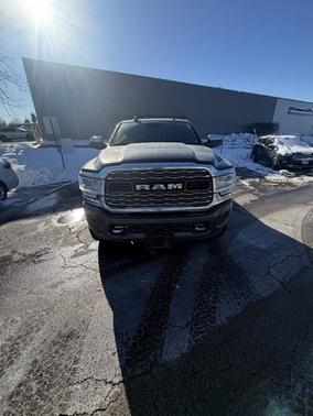2020 RAM 3500 Limited Crew Cab 4x4 8' Box