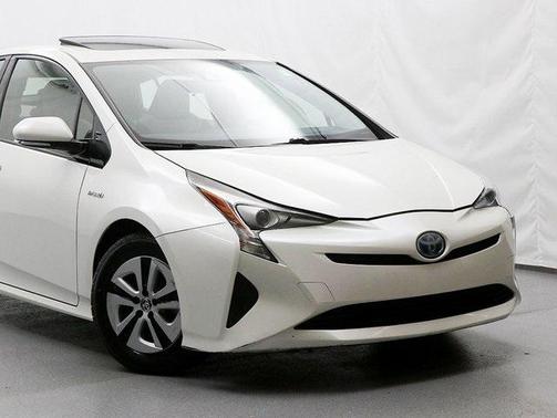 2016 Toyota Prius Four