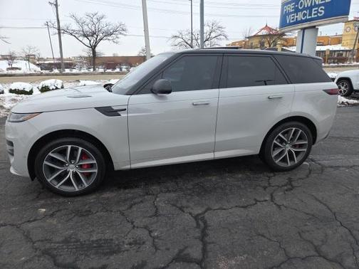 2023 Land Rover Range Rover Sport SE