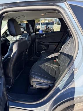 2023 Ford Escape PHEV SE