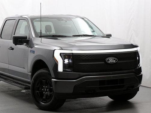 2025 Ford F-150 Lightning XLT