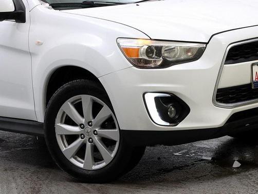 2015 Mitsubishi Outlander Sport SE