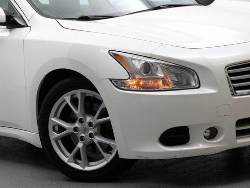 2014 Nissan Maxima SV