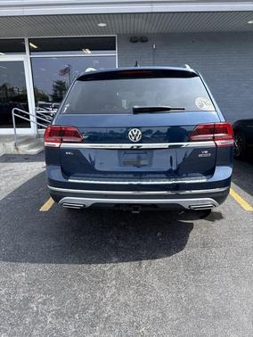 2019 Volkswagen Atlas 3.6L SEL Premium