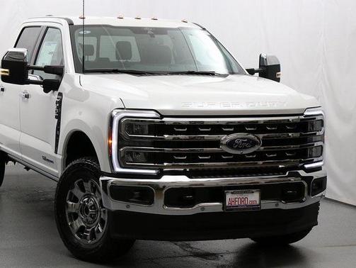 2026 Ford F-350 Lariat
