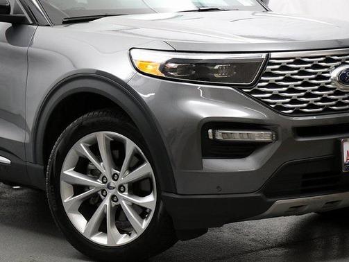 2022 Ford Explorer Platinum