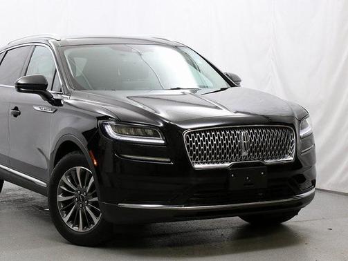 2022 Lincoln Nautilus Standard