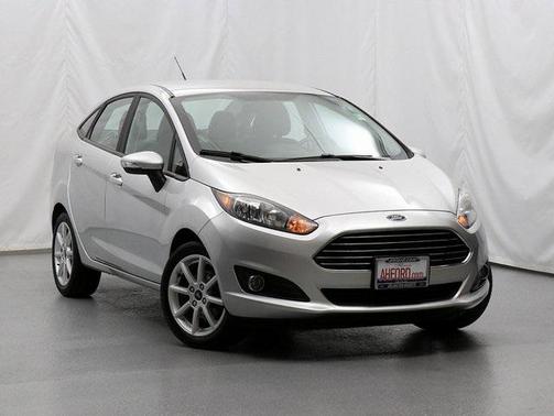 2015 Ford Fiesta SE