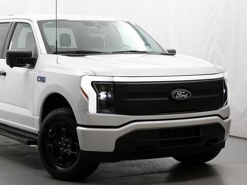 2025 Ford F-150 Lightning XLT
