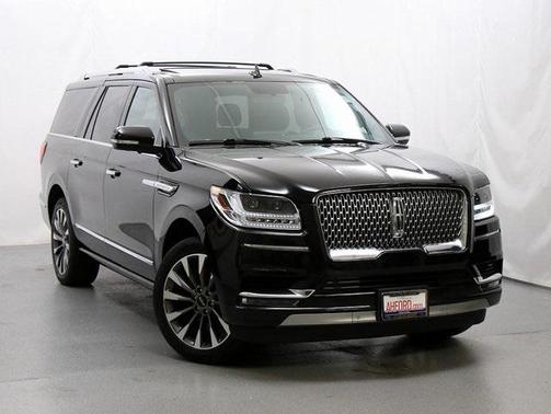 2019 Lincoln Navigator L Select