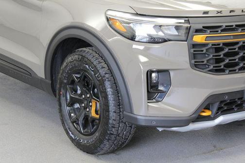 Marsh Gray 2026 Ford Explorer Tremor