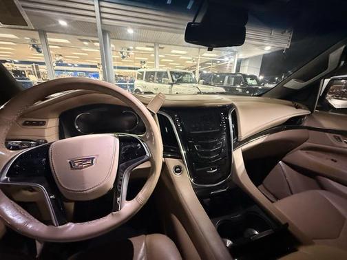 2018 Cadillac Escalade ESV Platinum