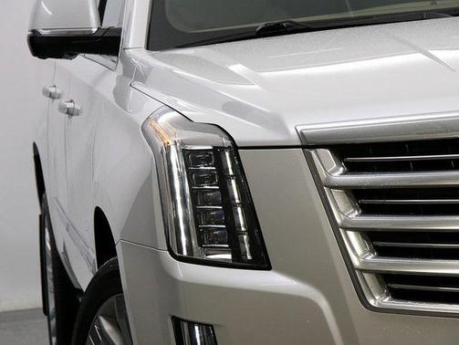 2018 Cadillac Escalade ESV Platinum