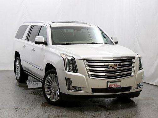 2018 Cadillac Escalade ESV Platinum